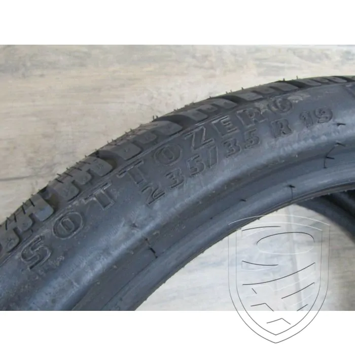 1x Winterreifen PIRELLI Sottozero W240S2 235/35 R19 87V N1 M+S Porsche 997